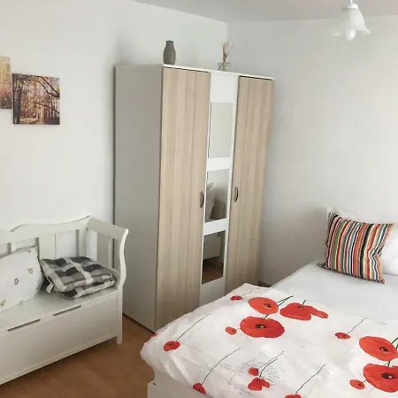 Апартаменти Casa Loy Брашов